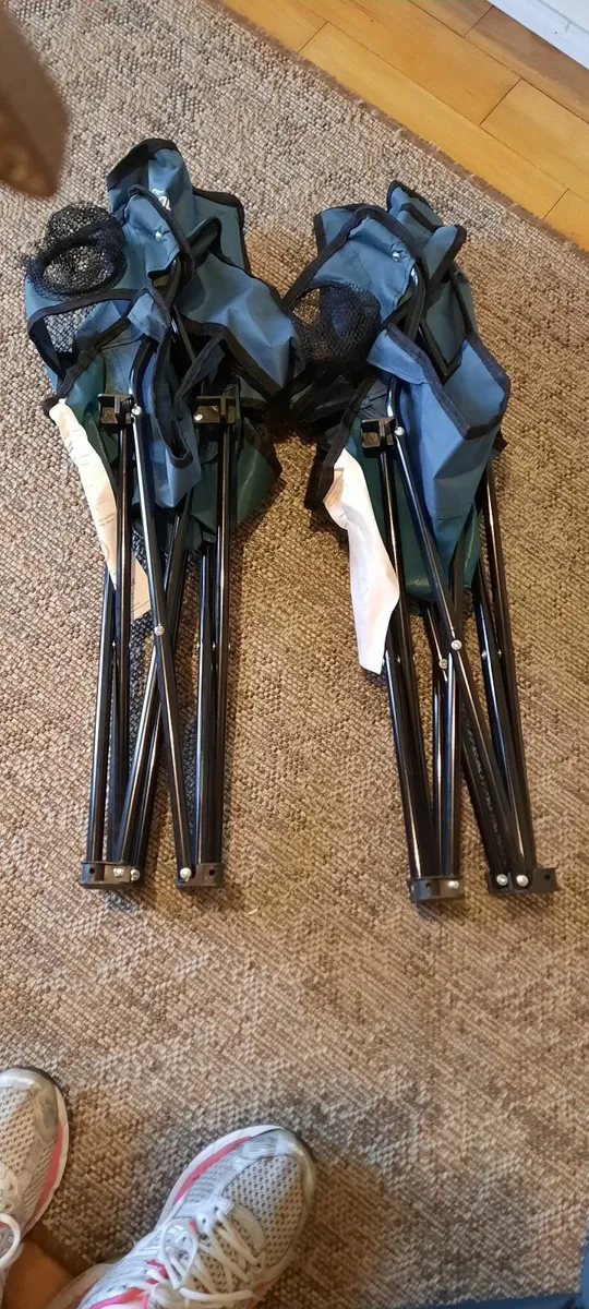2 kids camping chairs- as new - Image 2