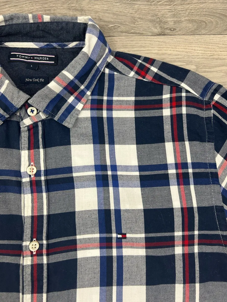 Tommy Hilfiger Button Down Check Shirt Mens Large - Image 3
