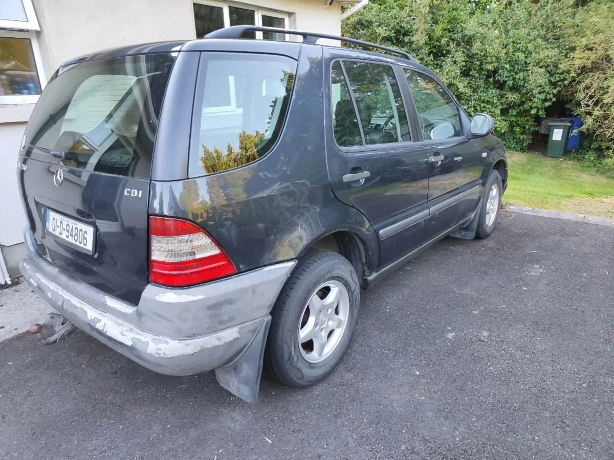 Mercedes ml270 - Image 3