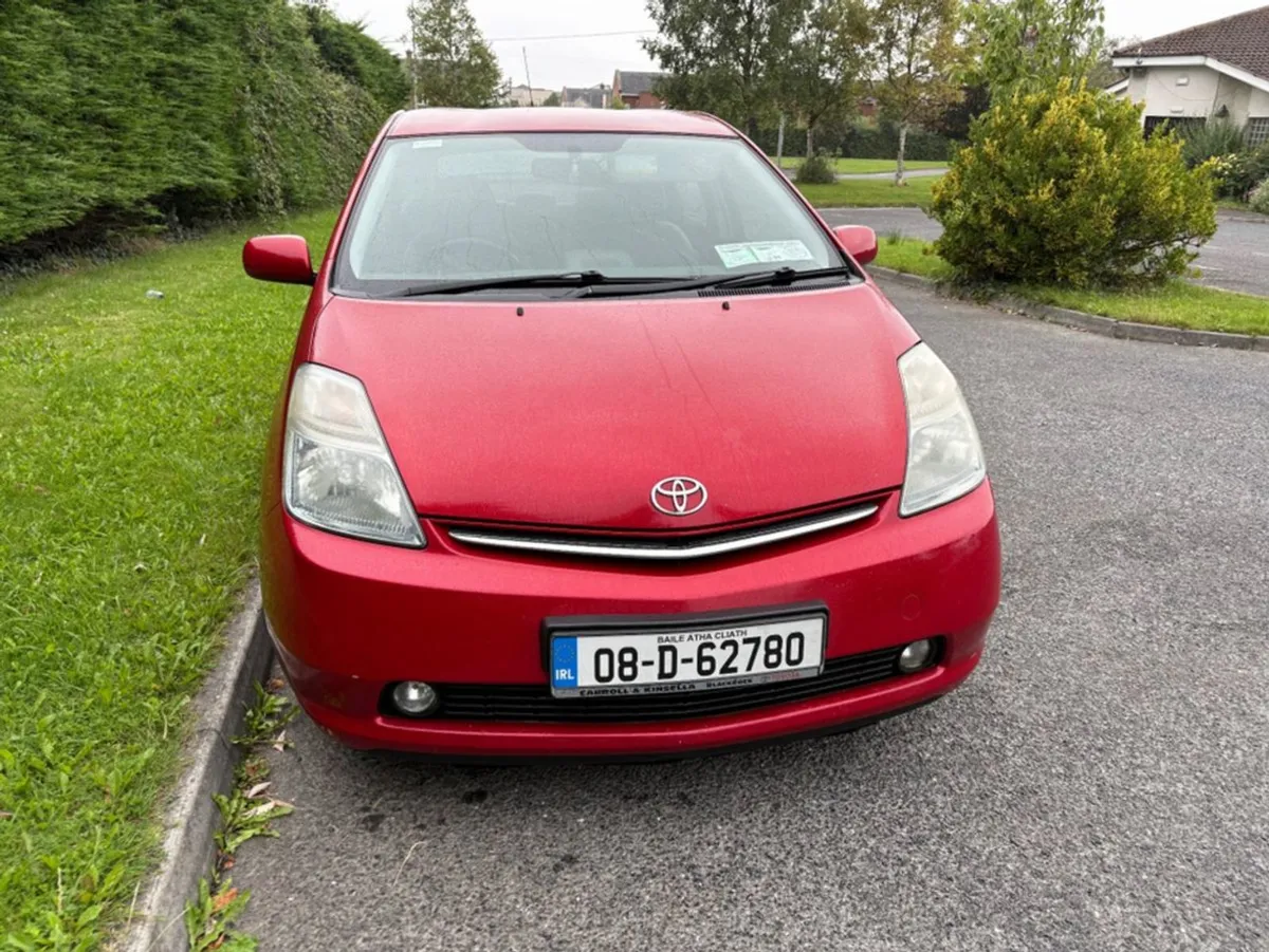 Toyota Prius 1.5 5DR HSD MC - Image 2