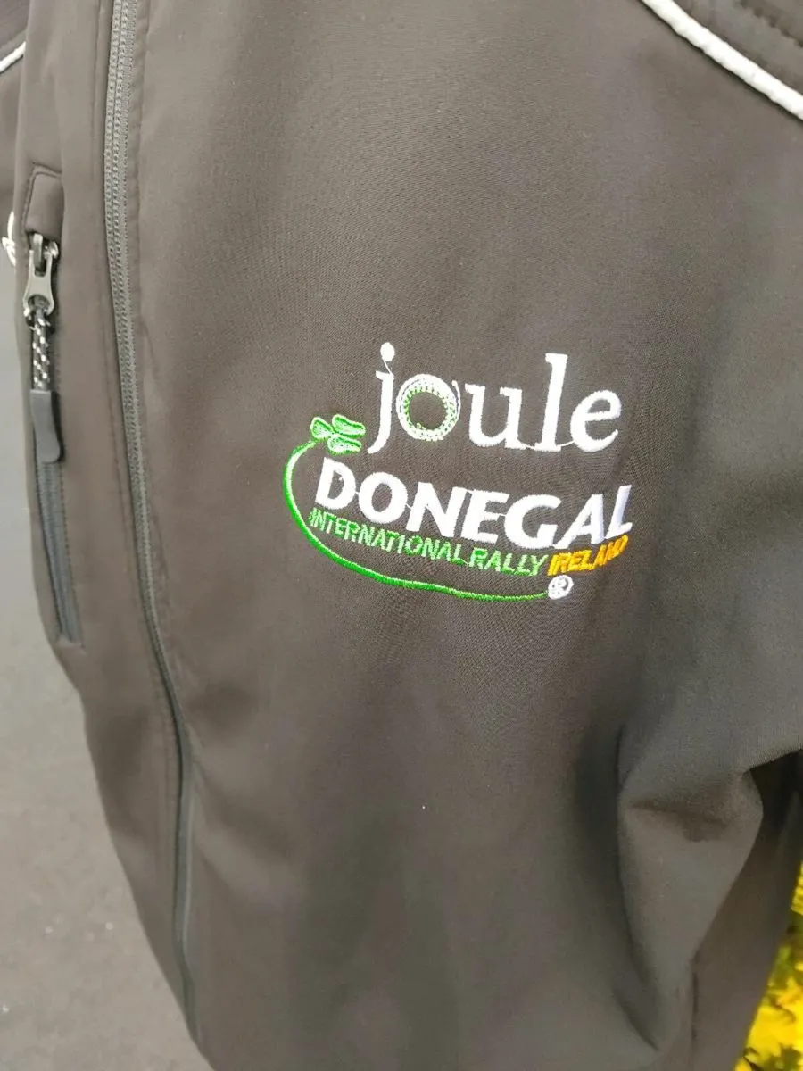Joule Donegal lnt Rally Jacket - Image 3