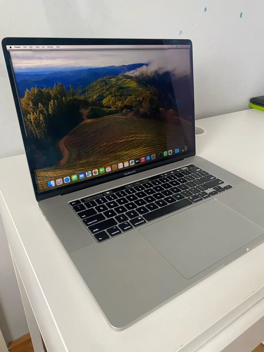 Macbook Pro 16-inch 2019 Intel core I7-16GB 512GB - Image 1