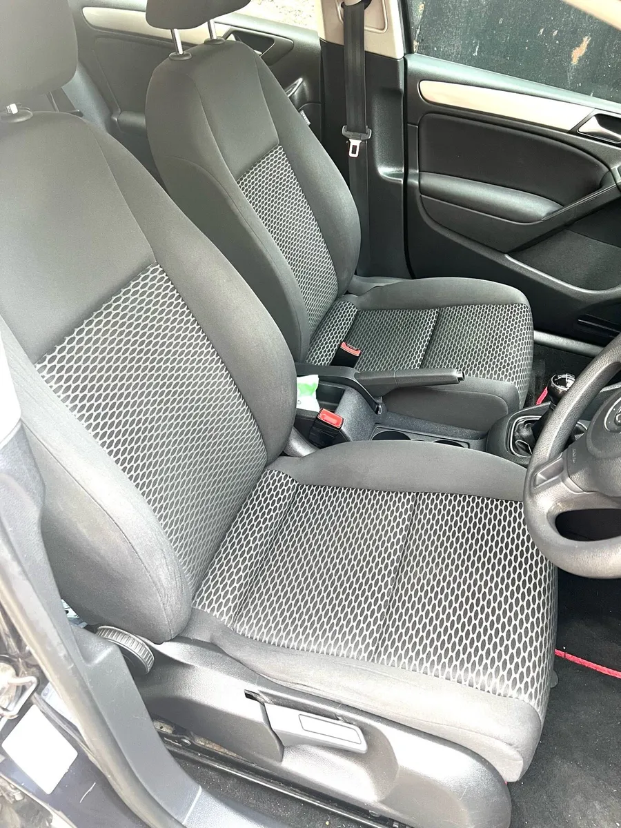 2011 Golf 6, 1.2L forsale - Image 3