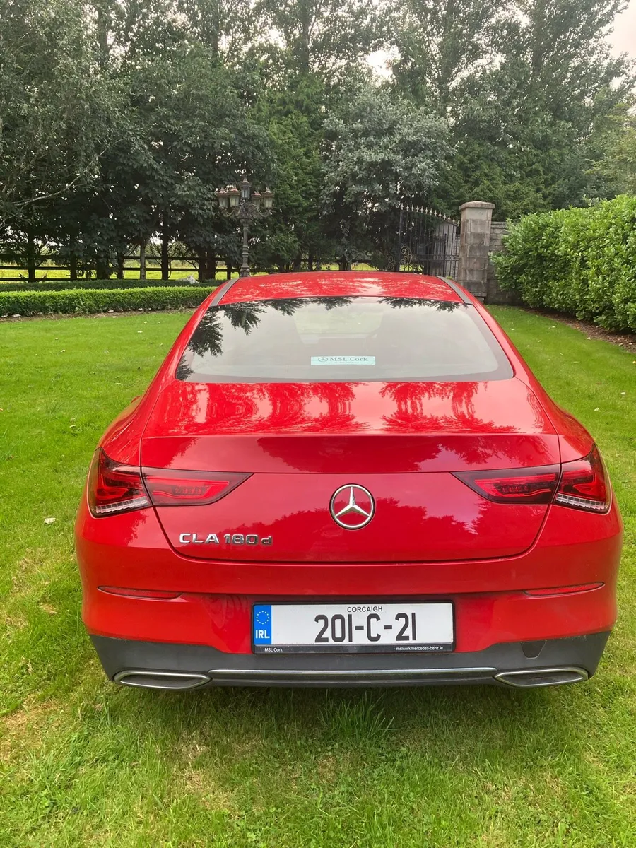 Mercedes-Benz CLA 180 Saloon 1.6 Diesel Automatic - Image 3
