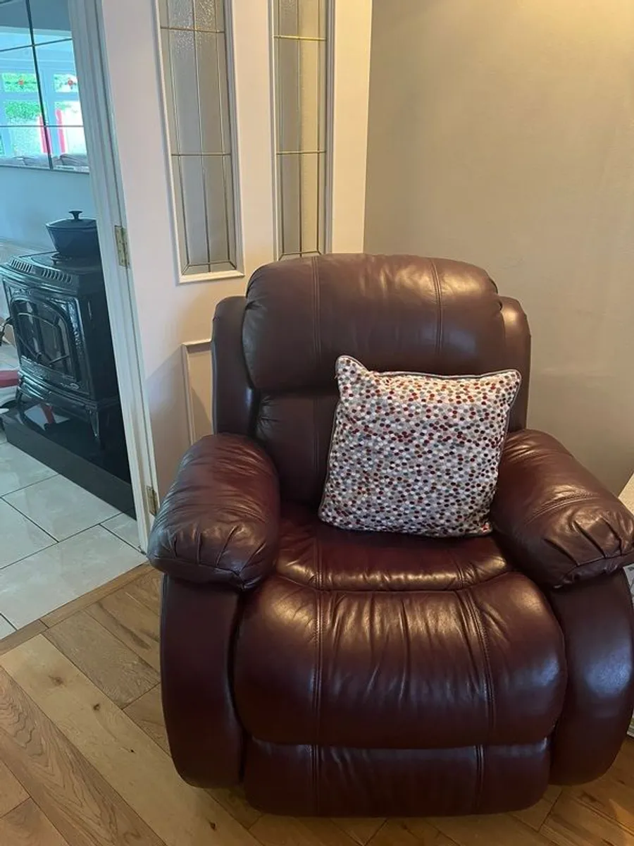 3/2/1 sofa - Image 1