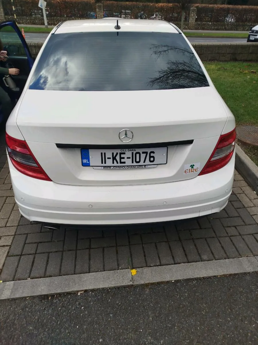 Mercedes c200sport 2011 - Image 3