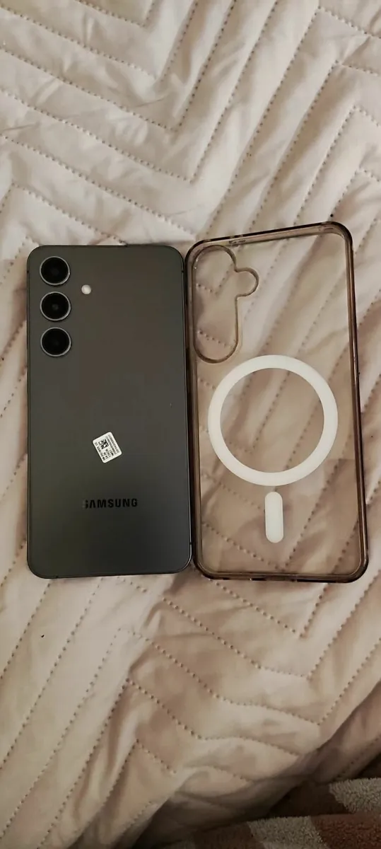 Samsung s24 (128GB) - Image 1