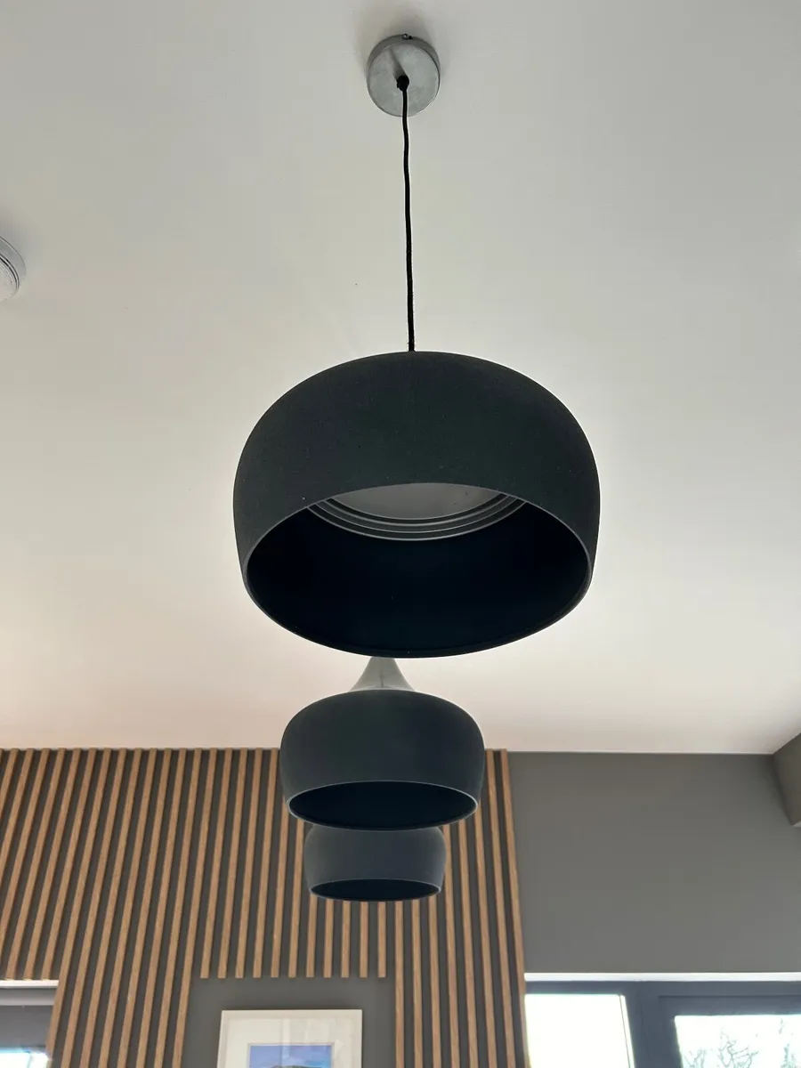 Contemporary Pendant lights x 3 - Image 3