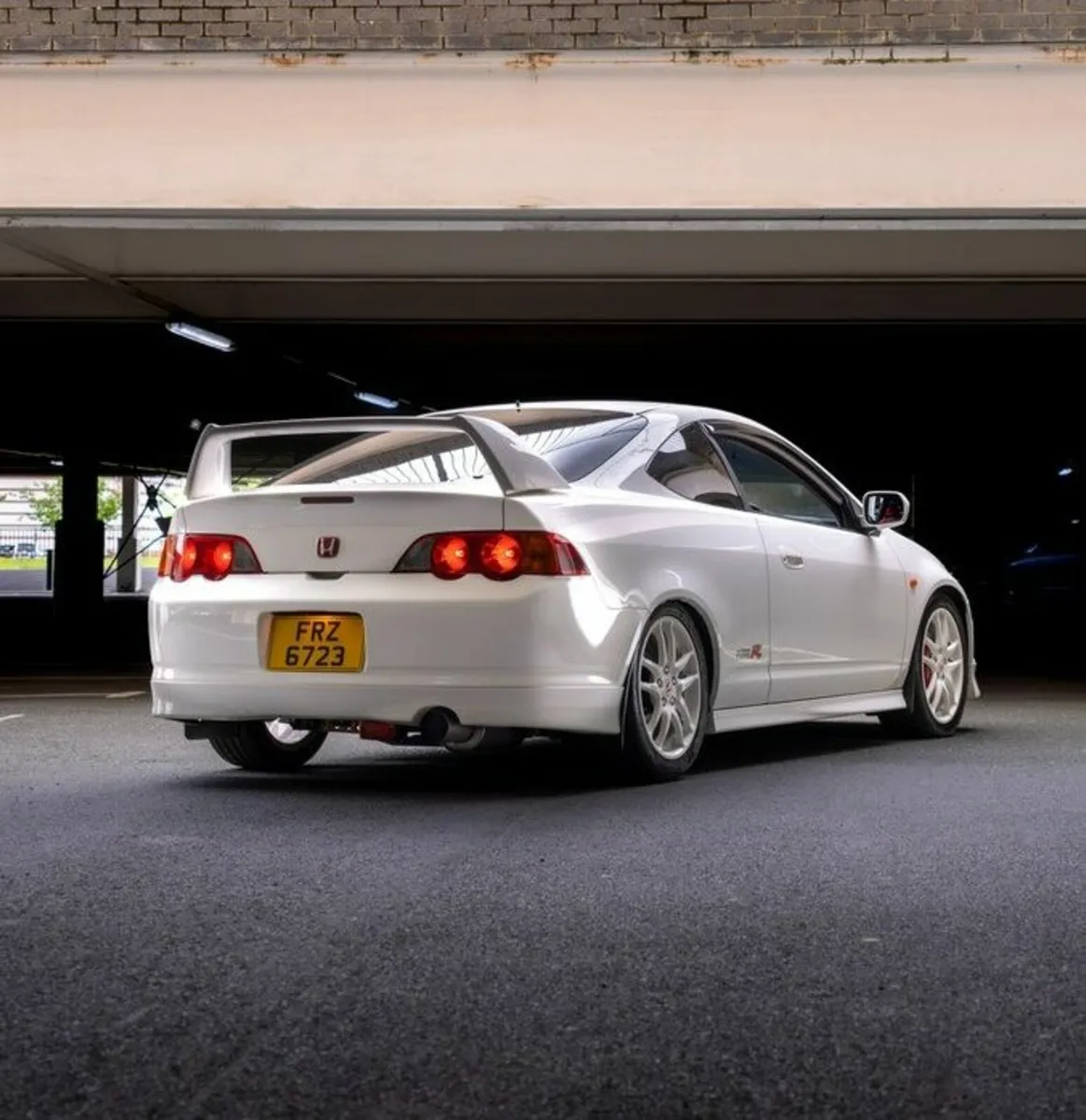 2002 Honda Integra Type R DC5 C-Pack - Image 4