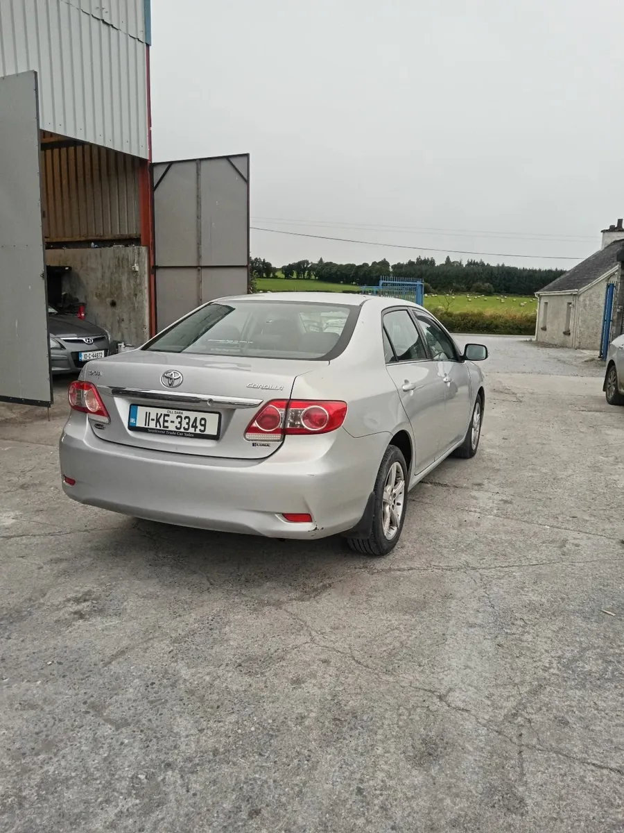 Toyota Corolla 2011 - Image 4