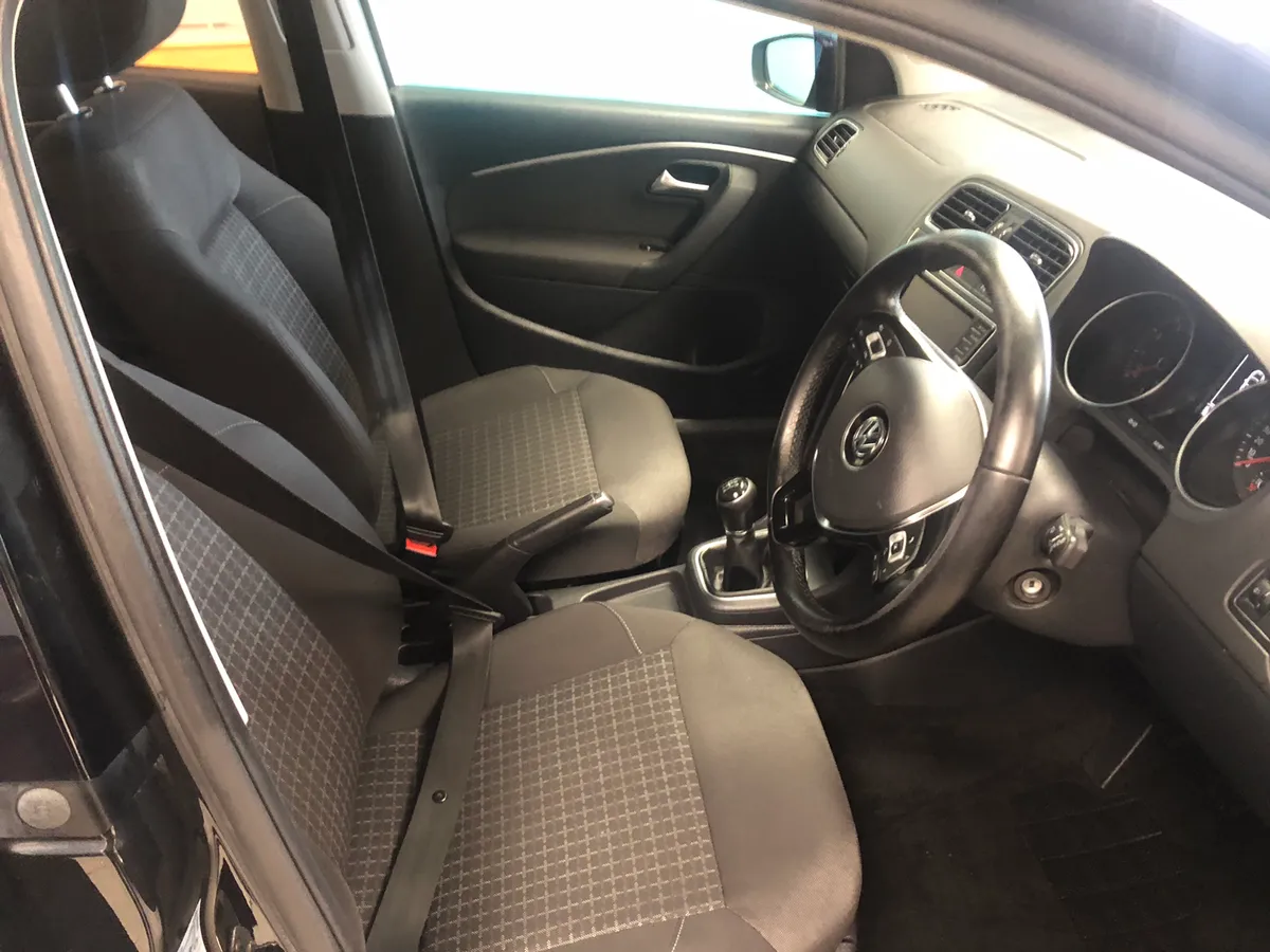 Volkswagen polo 1,0 manual - Image 4