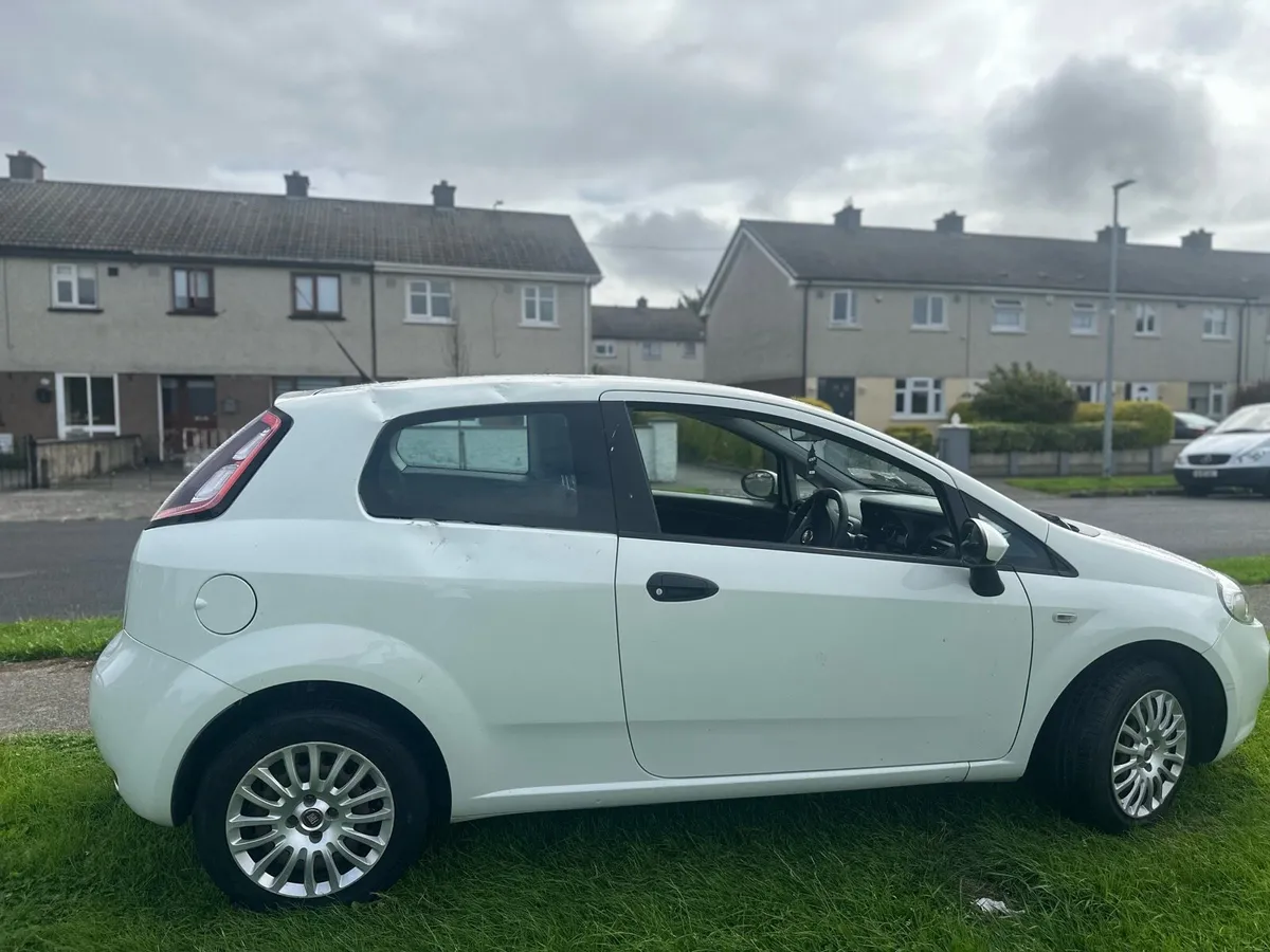 Fiat punto - Image 4
