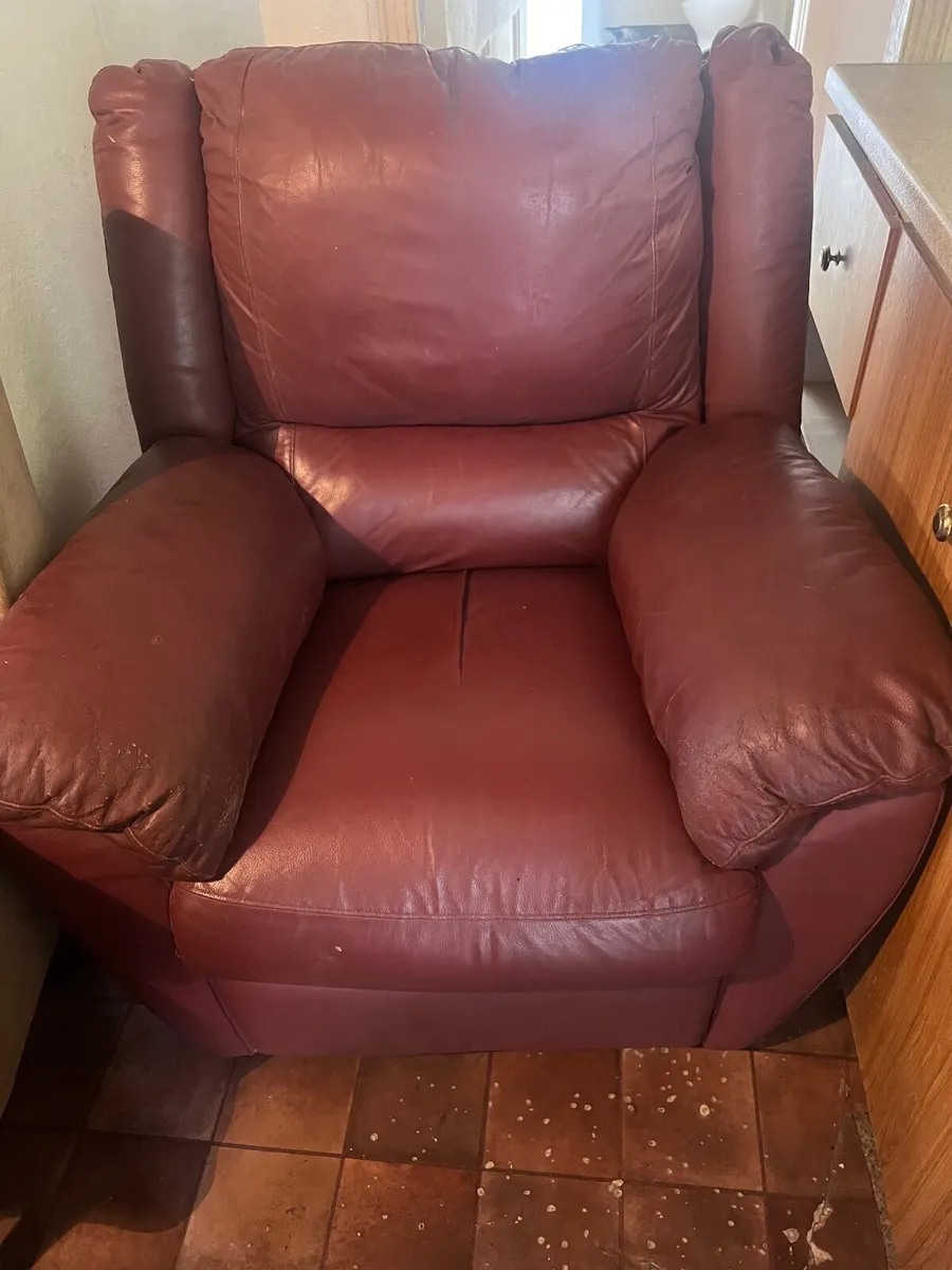 3 piece recliner sofa set - Image 3