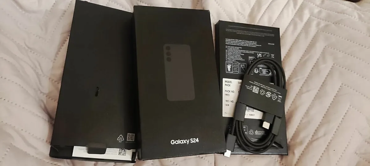 Samsung s24 (128GB) - Image 3