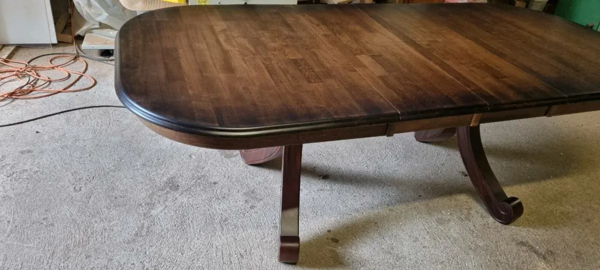 Tik table - Image 1
