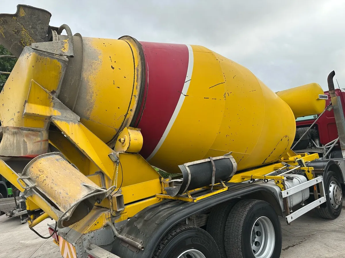 Liebherr mixer barrel - Image 2