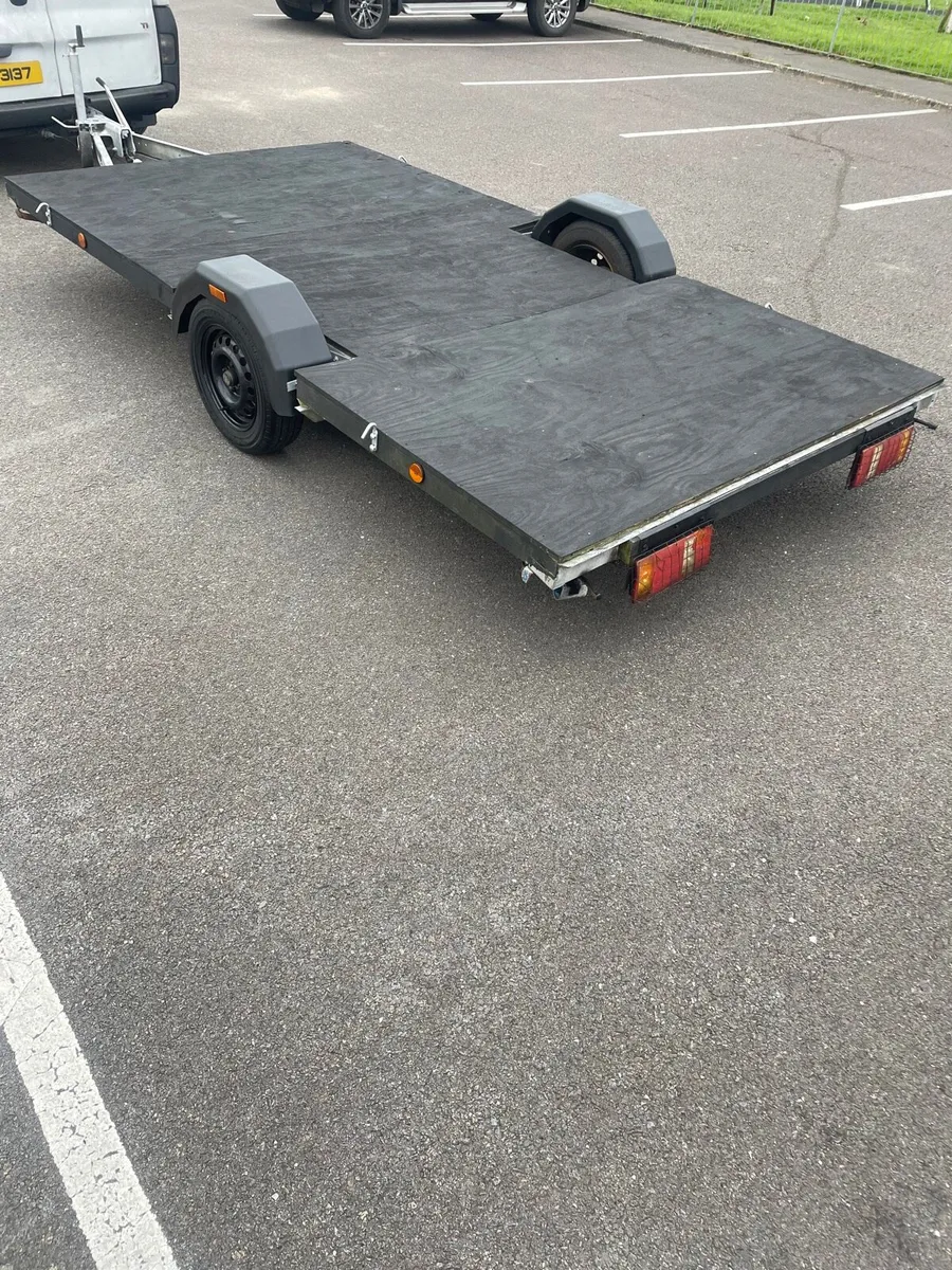 Trailer - Image 4