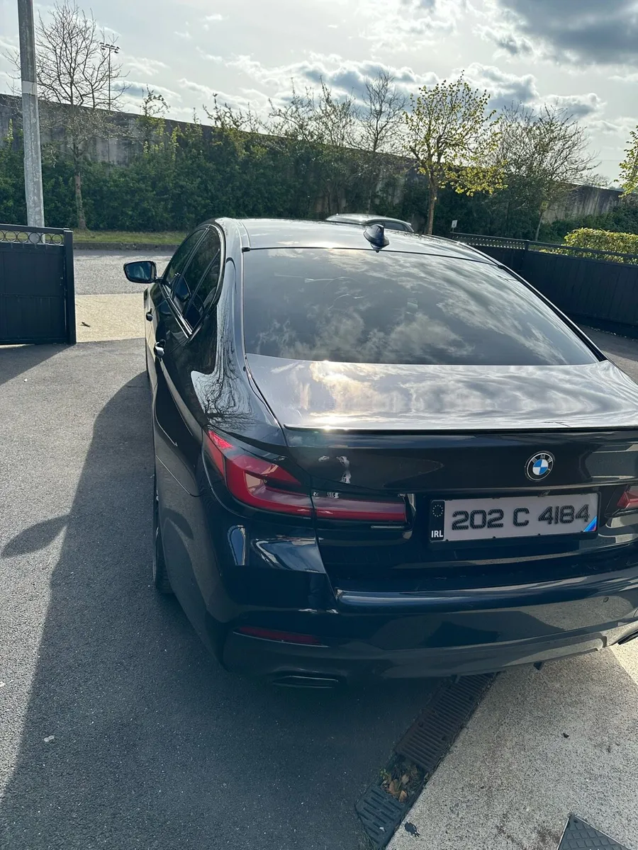 BMW 5 Series 520D  M Sport Facelift - Image 3