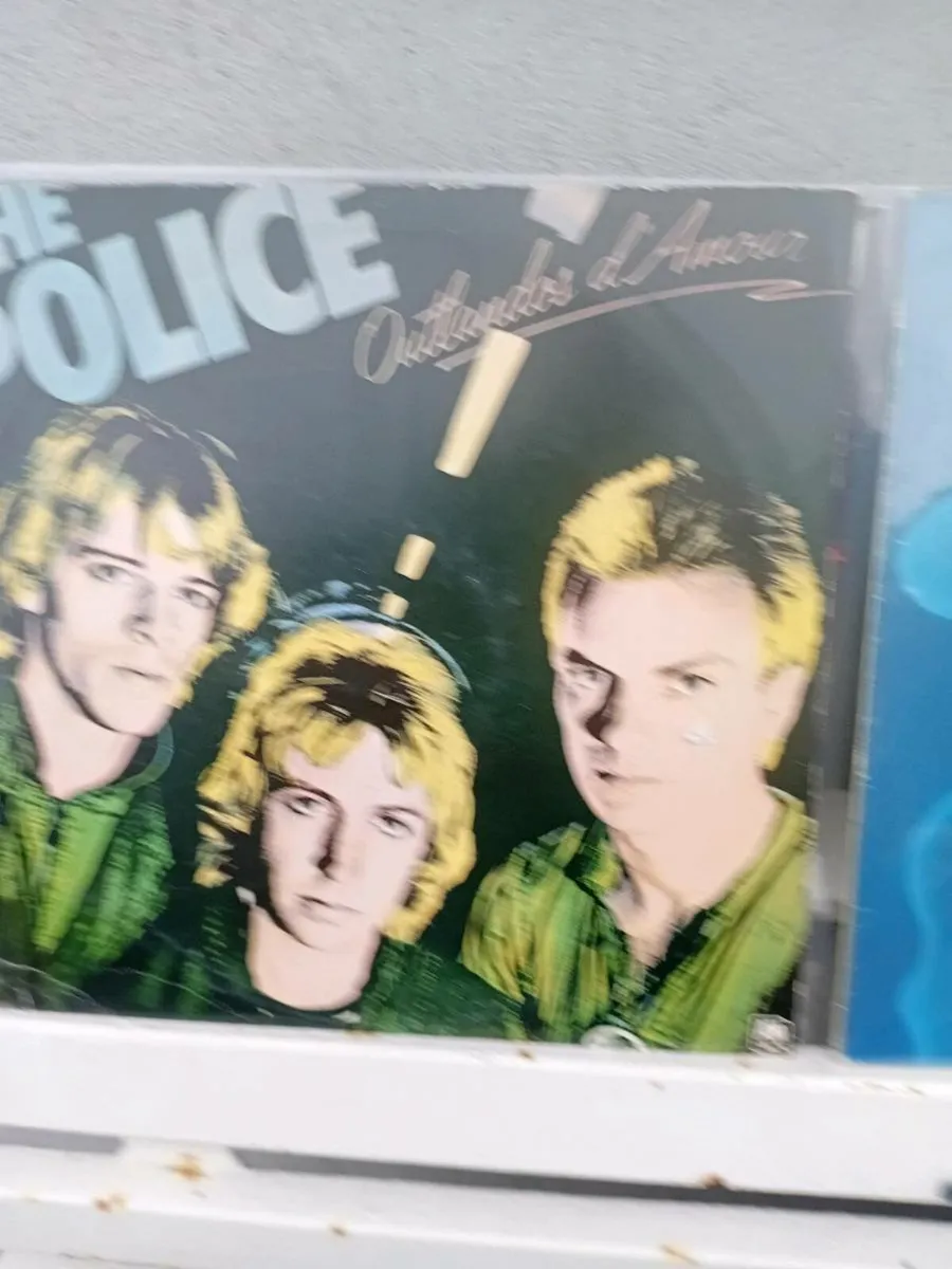 Records - Image 2