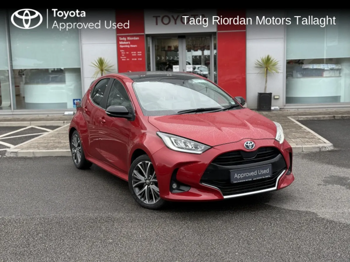Toyota Yaris 1.5 PLATINUM 4DR - Image 1