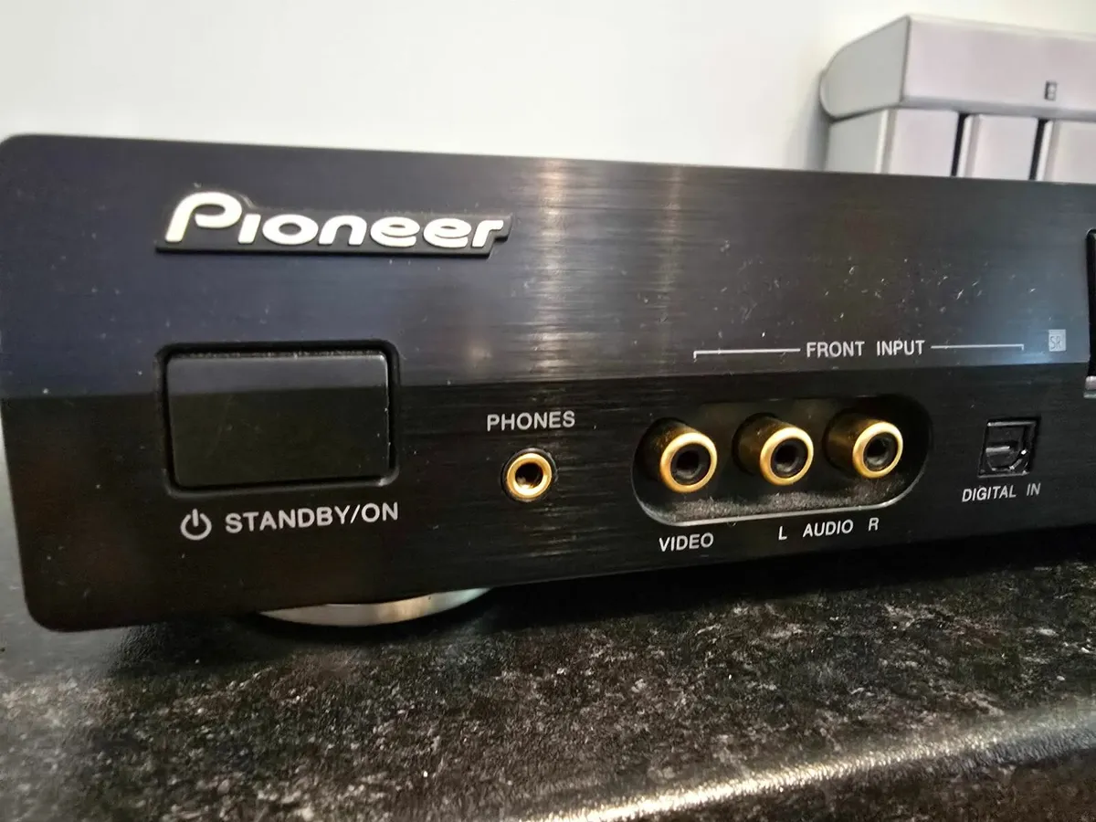 PIONEER VSX-C100  RECIVIER CINEMA 5.1 ULTRA SLIM - Image 1