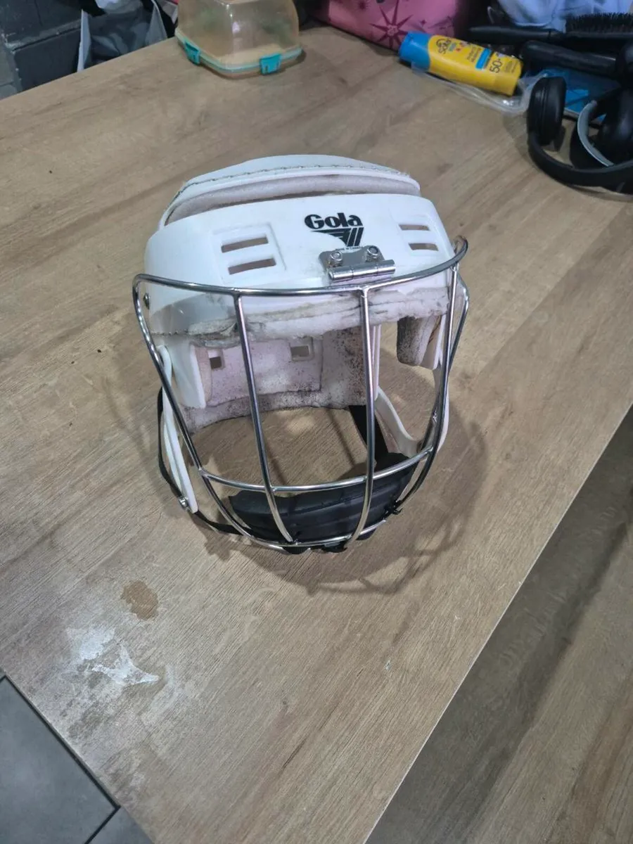 Gola Helmet - Image 1