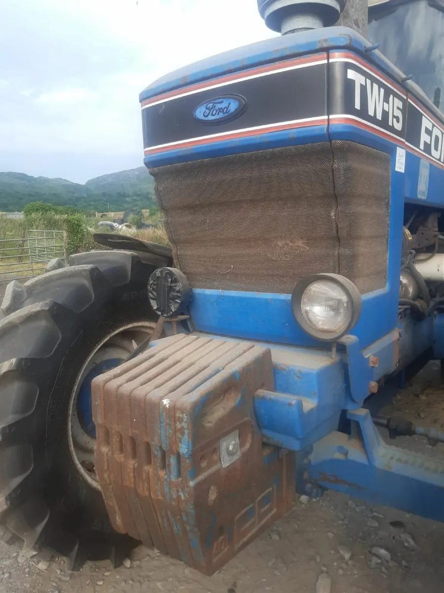 Ford TW15 1986 - Image 3