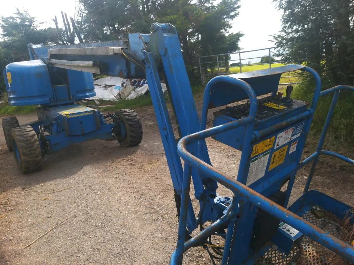 Genie Z45 Boom Lift - Image 2