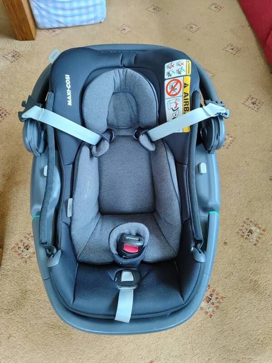 Maxi Cosy Coral 360 isofix car seat - Image 2