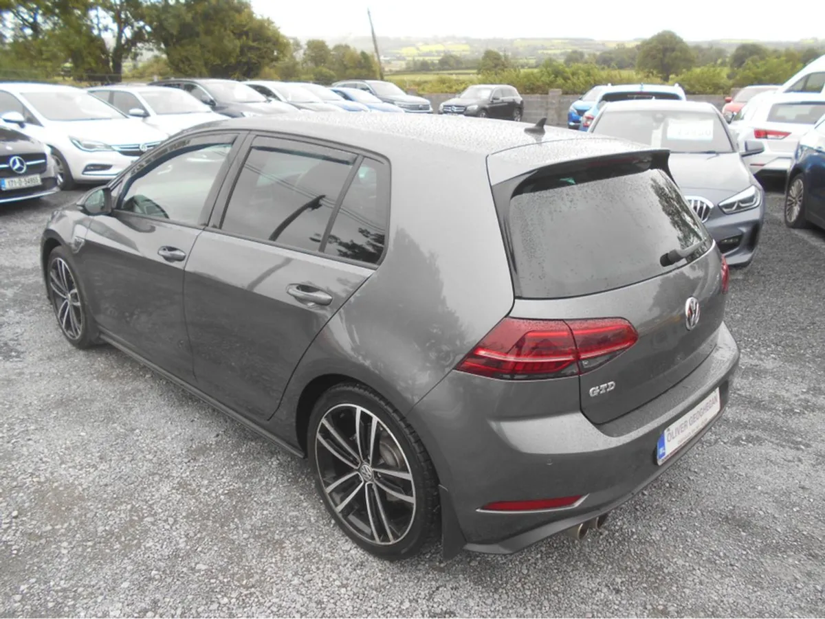 Volkswagen Golf 2.0 TDI GTD 184 BHP DSG Auto - Image 4