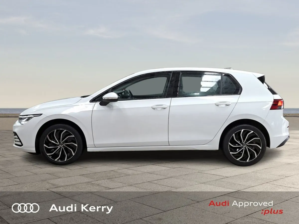 Volkswagen Golf Golf Life 1.0 TSI Mhev 110HP Cd13 - Image 4