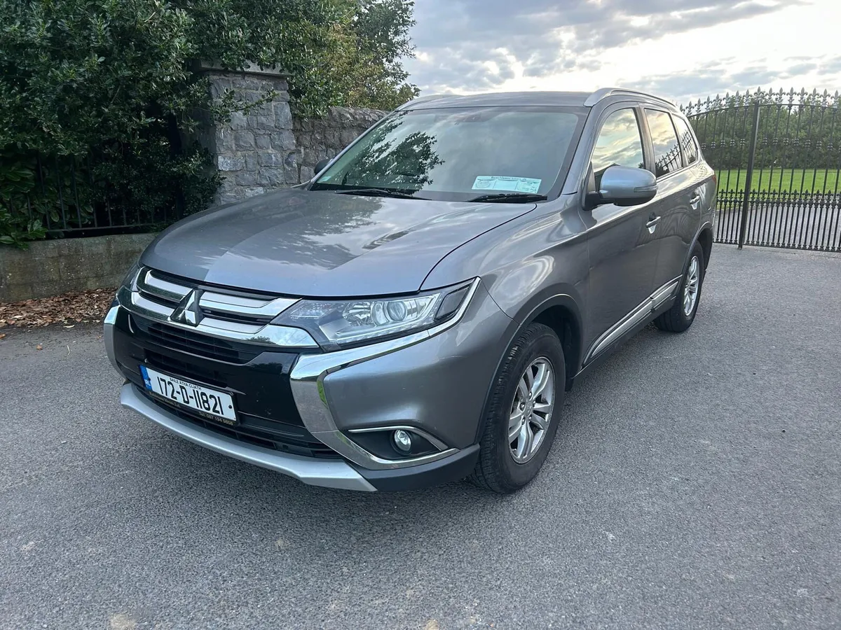 Mitsubishi Outlander 2017 new doe - Image 2