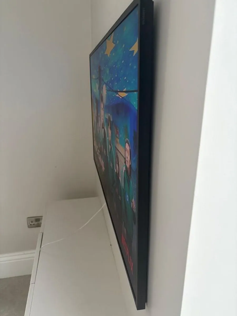 Samsung 50 inch Frame TV - Image 2