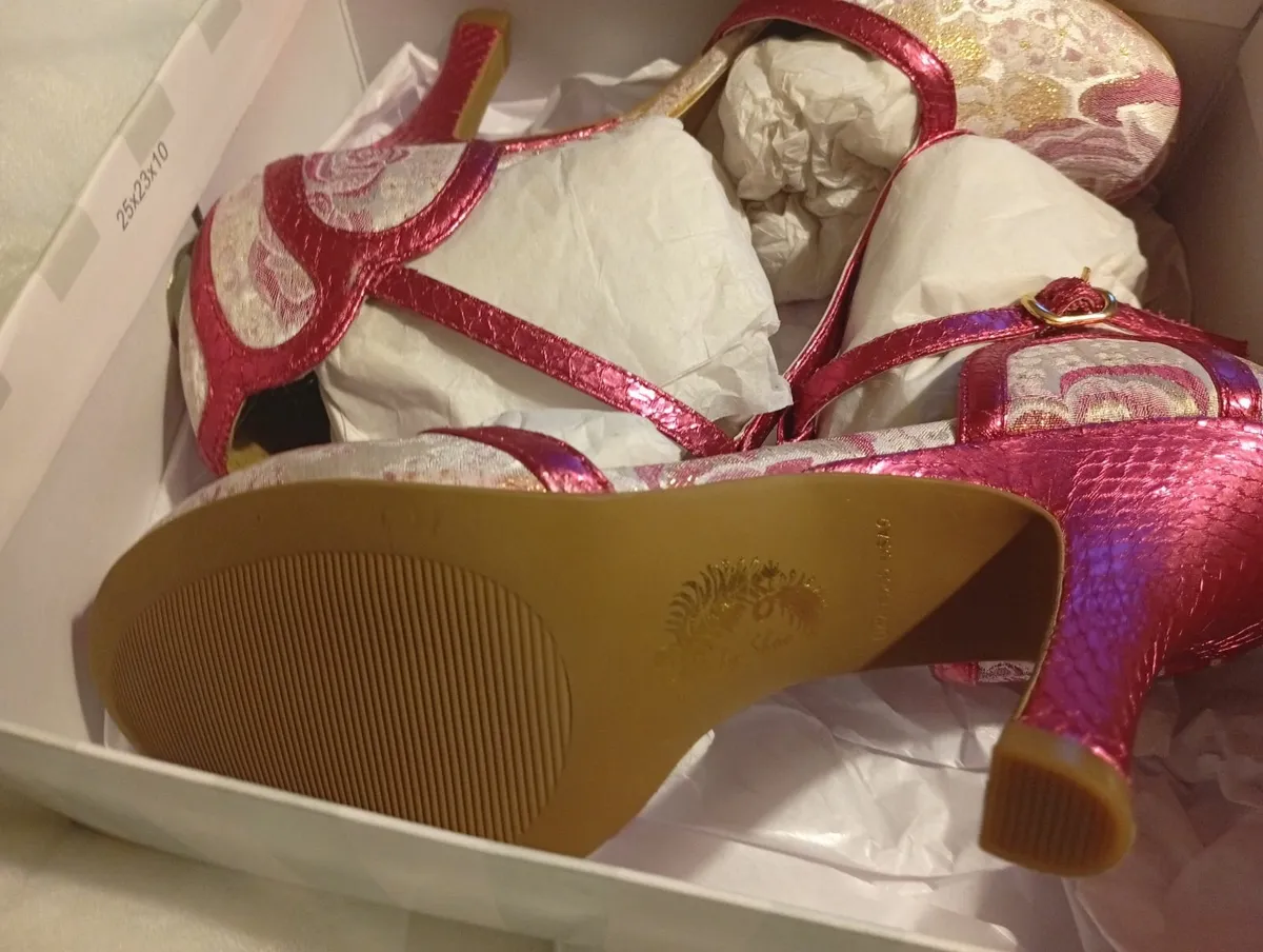 Ruby shoes - Image 2