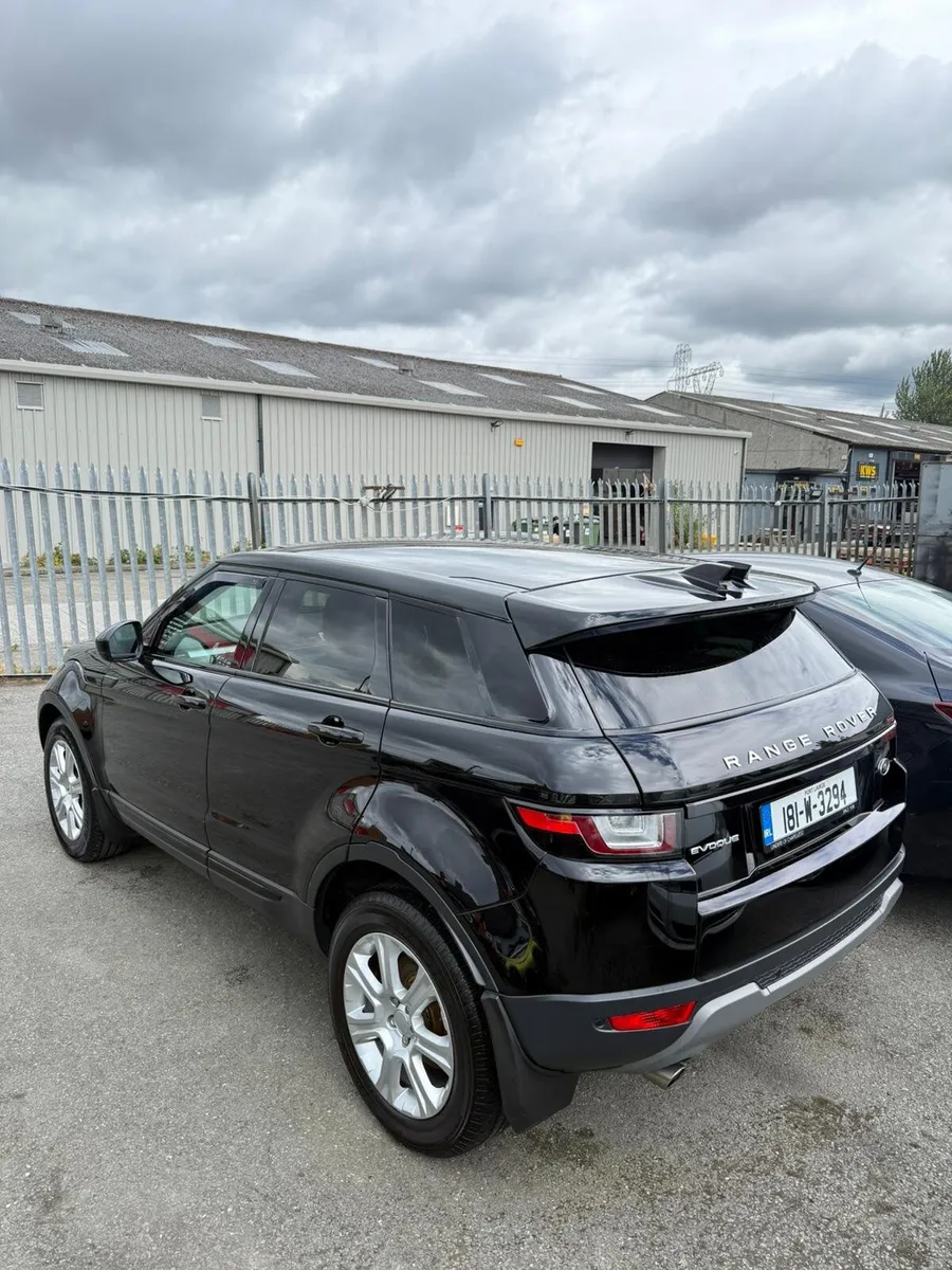 Land Rover Range Rover Evoque 2018 - Image 2