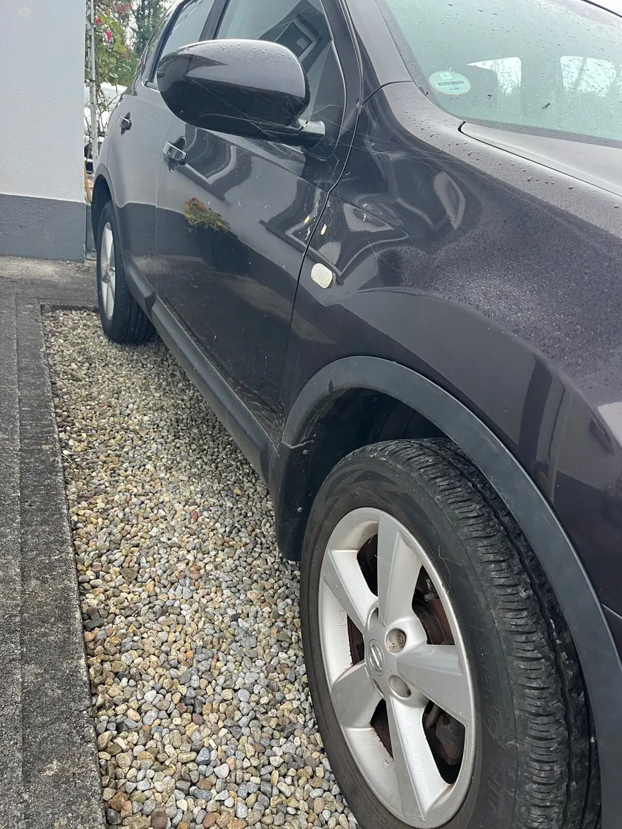 Nissan Qashqai 2010 - Image 4