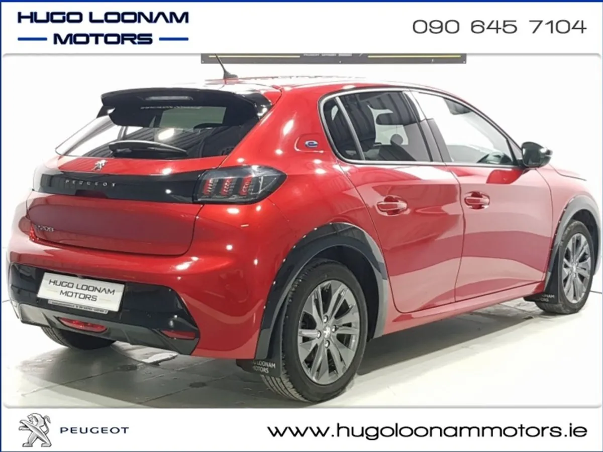 Peugeot 208 Allure Pack 136BHP 50 KWH 4DR - Image 3
