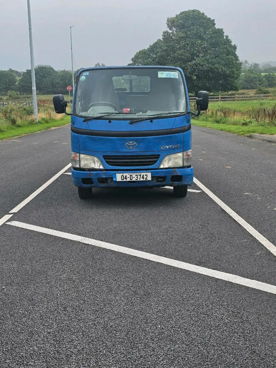 Toyota dyna - Image 4