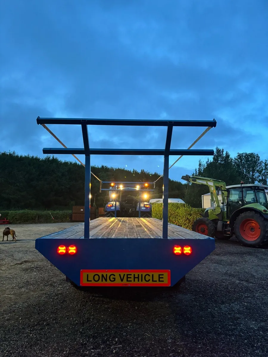 Bale trailer - Image 3