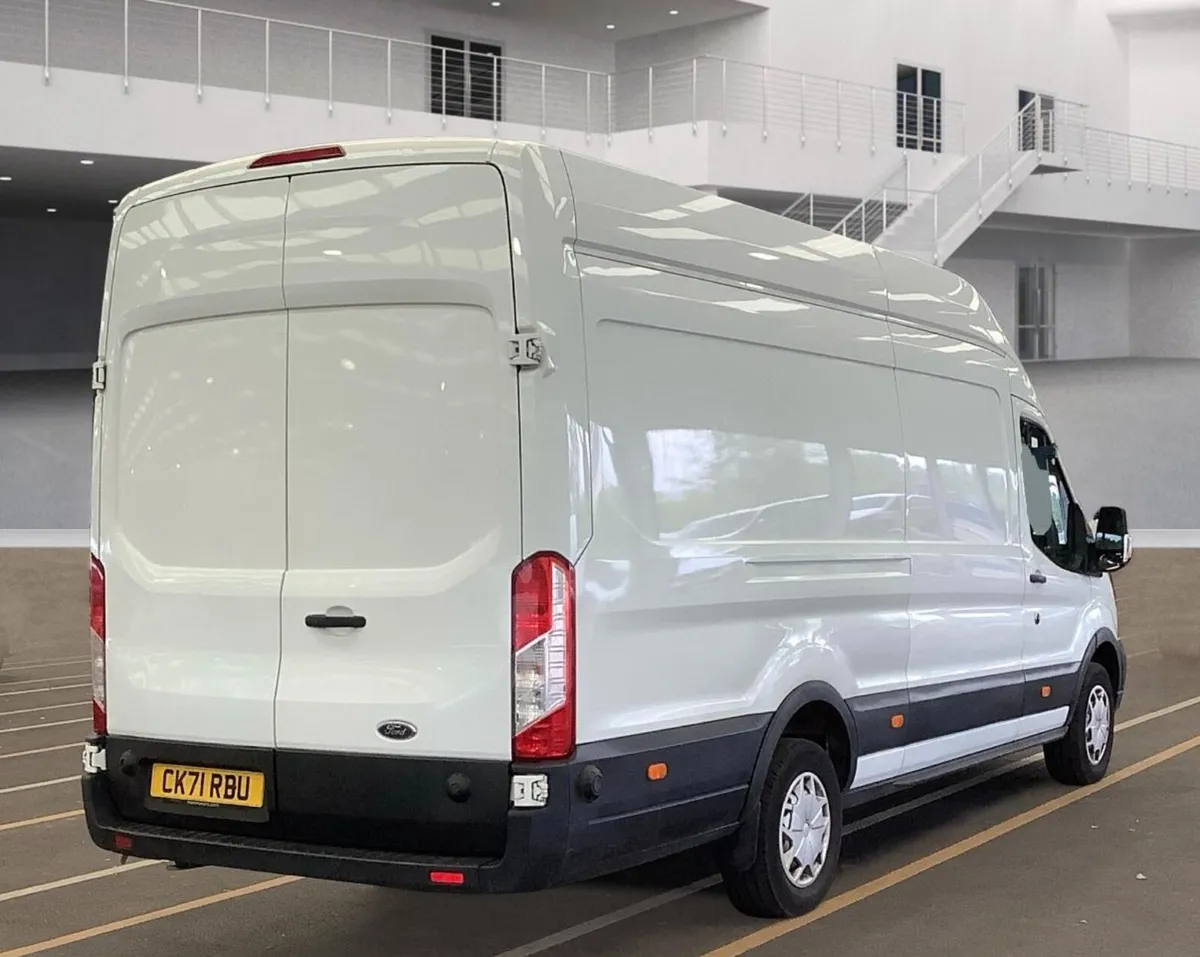 FORD TRANSIT 2.0 TDCI LH43, 2022 - Image 3