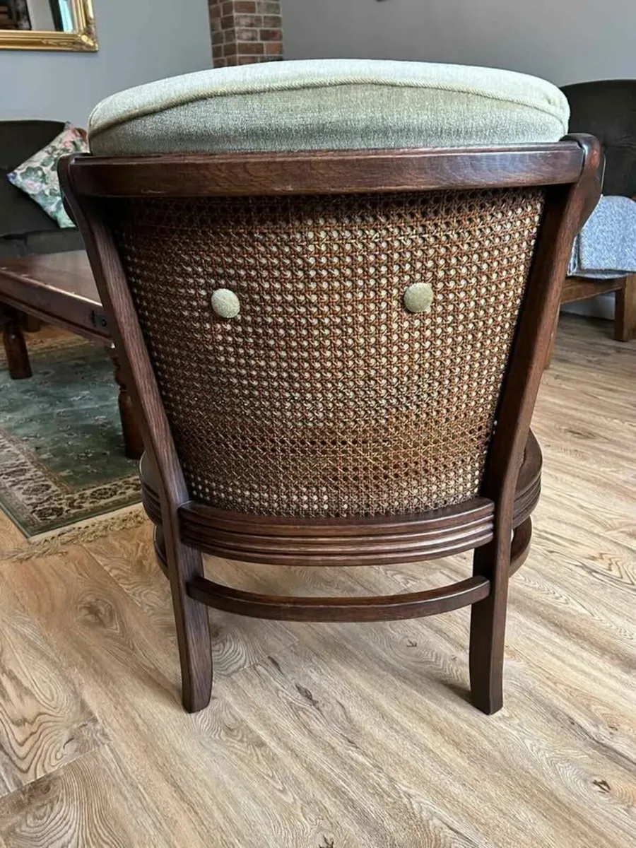 1960s Vintage Rattan Armchair - Image 4