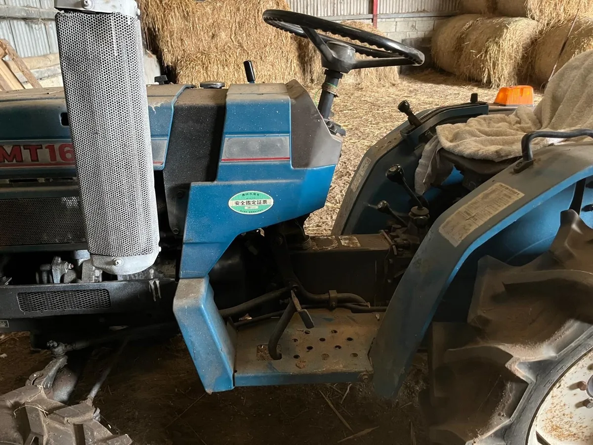 Mitsubishi Tractor - Image 4