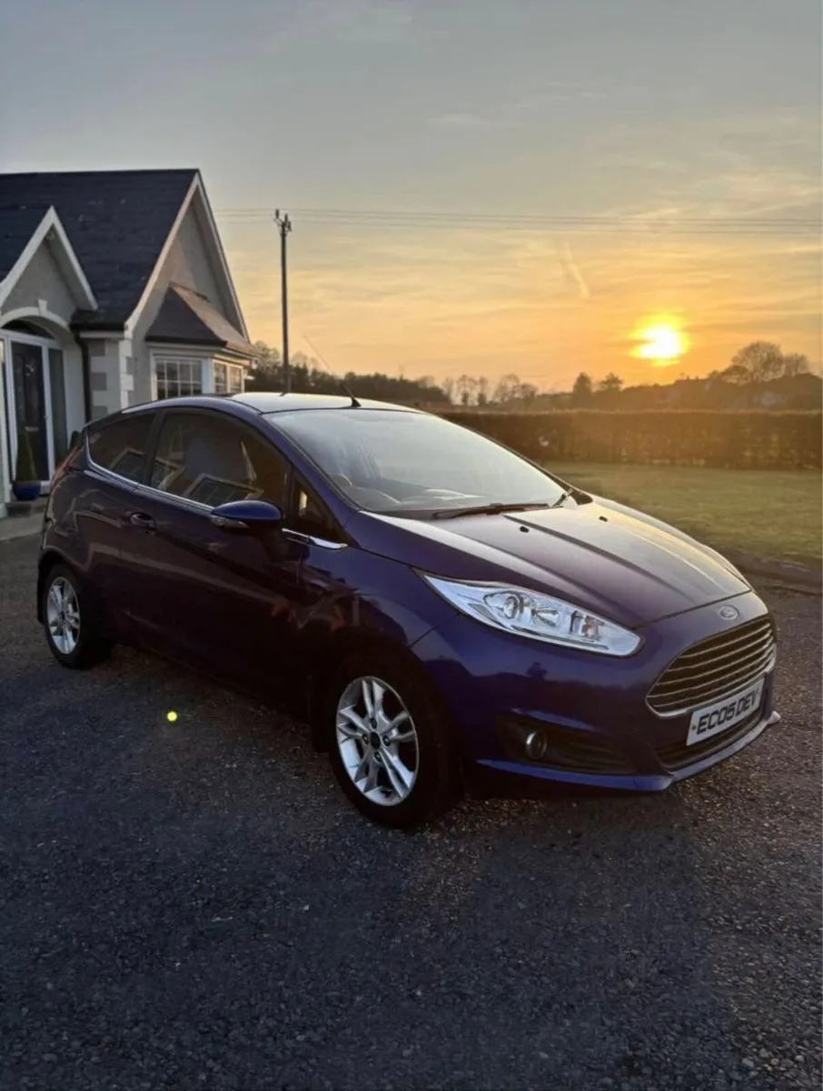 Ford Fiesta 2015 - Image 1