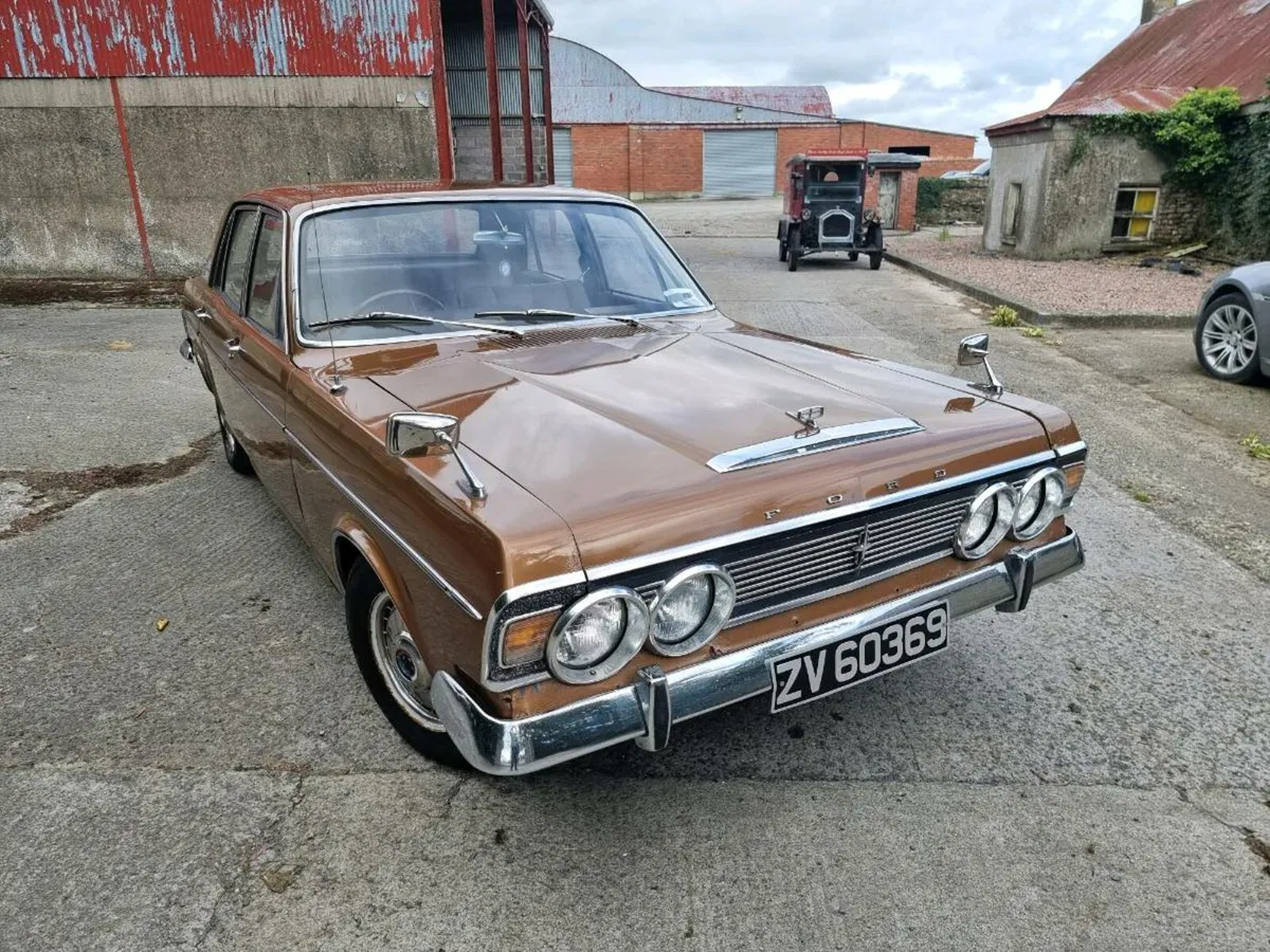 71 Ford Zodiac 3.0 v6 manual. - Image 4