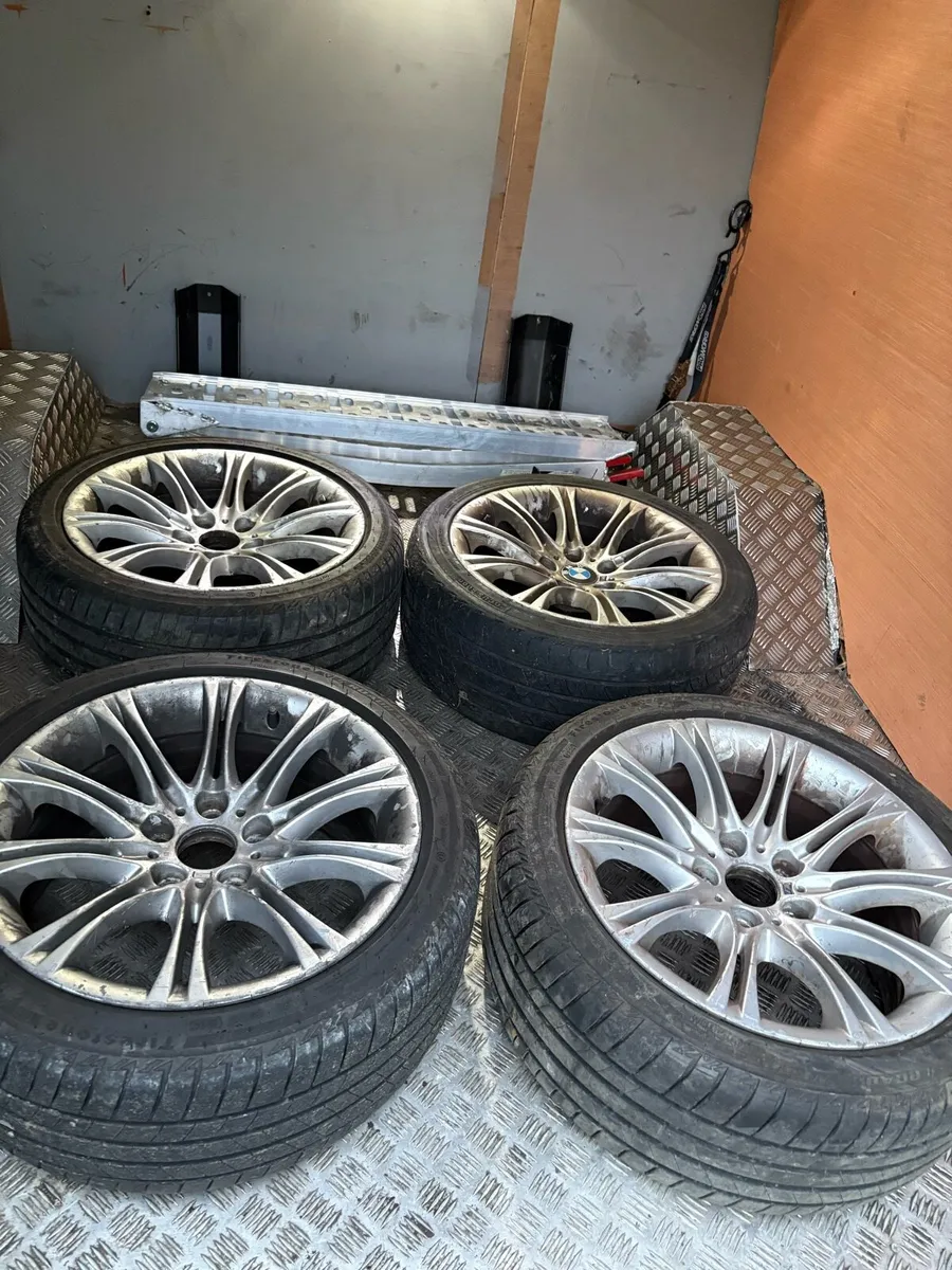 BMW e60 mv2’s 18’s - Image 1