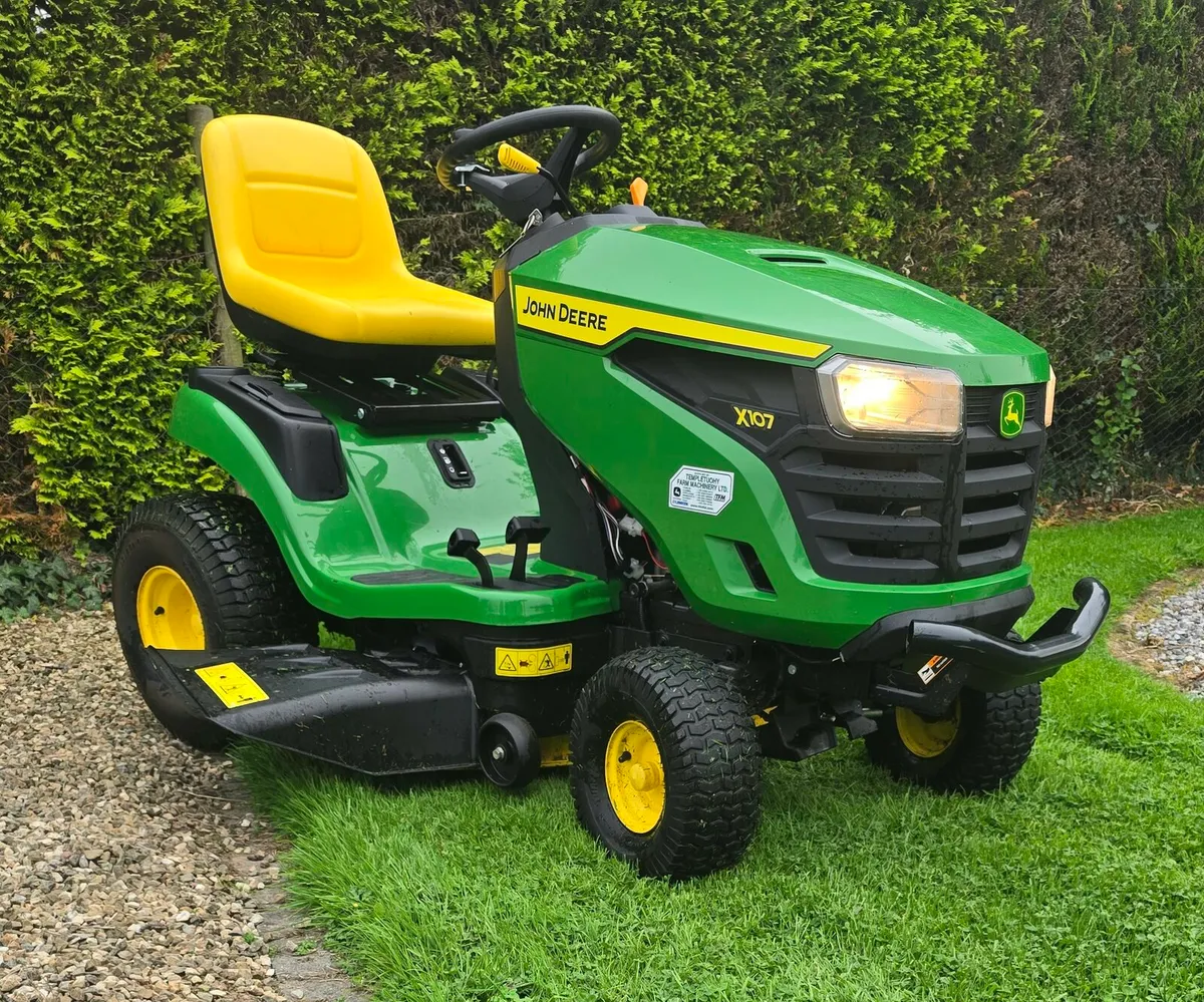 John Deere AS NEW - Image 2