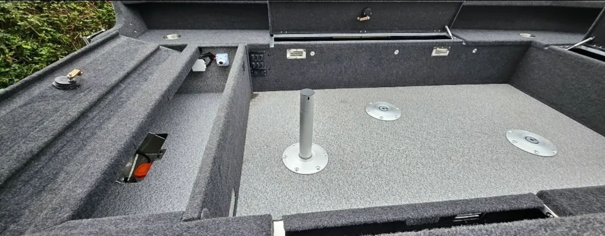 Brema Pro V 500 Aluminium Boat - Image 4
