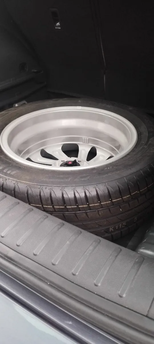 Hyundai Tucson 2016 LOTS OF NEW PARTS - Image 3