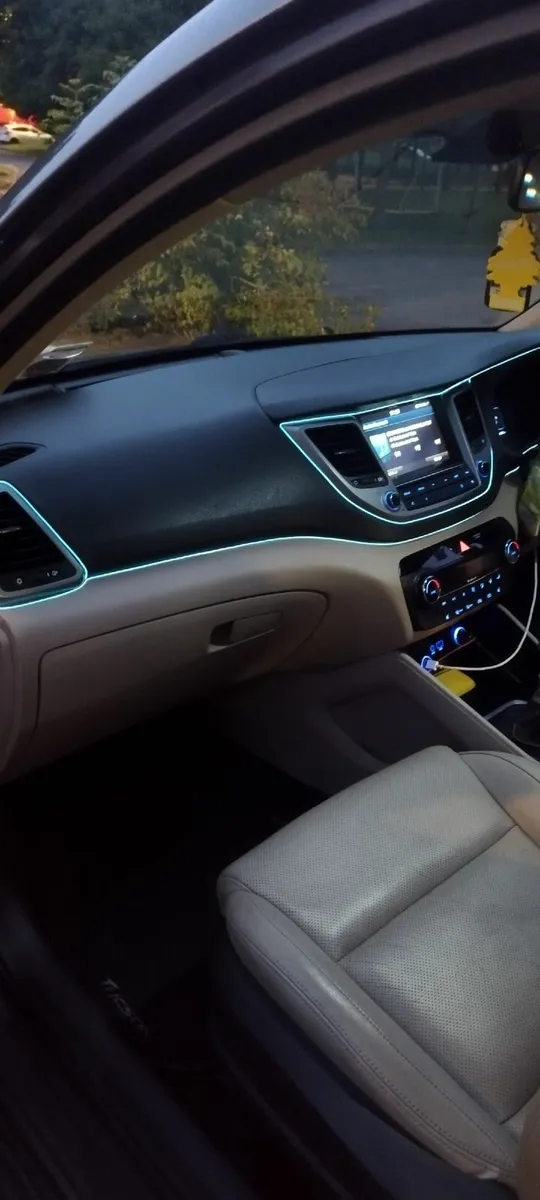 Hyundai Tucson 2016 LOTS OF NEW PARTS - Image 4