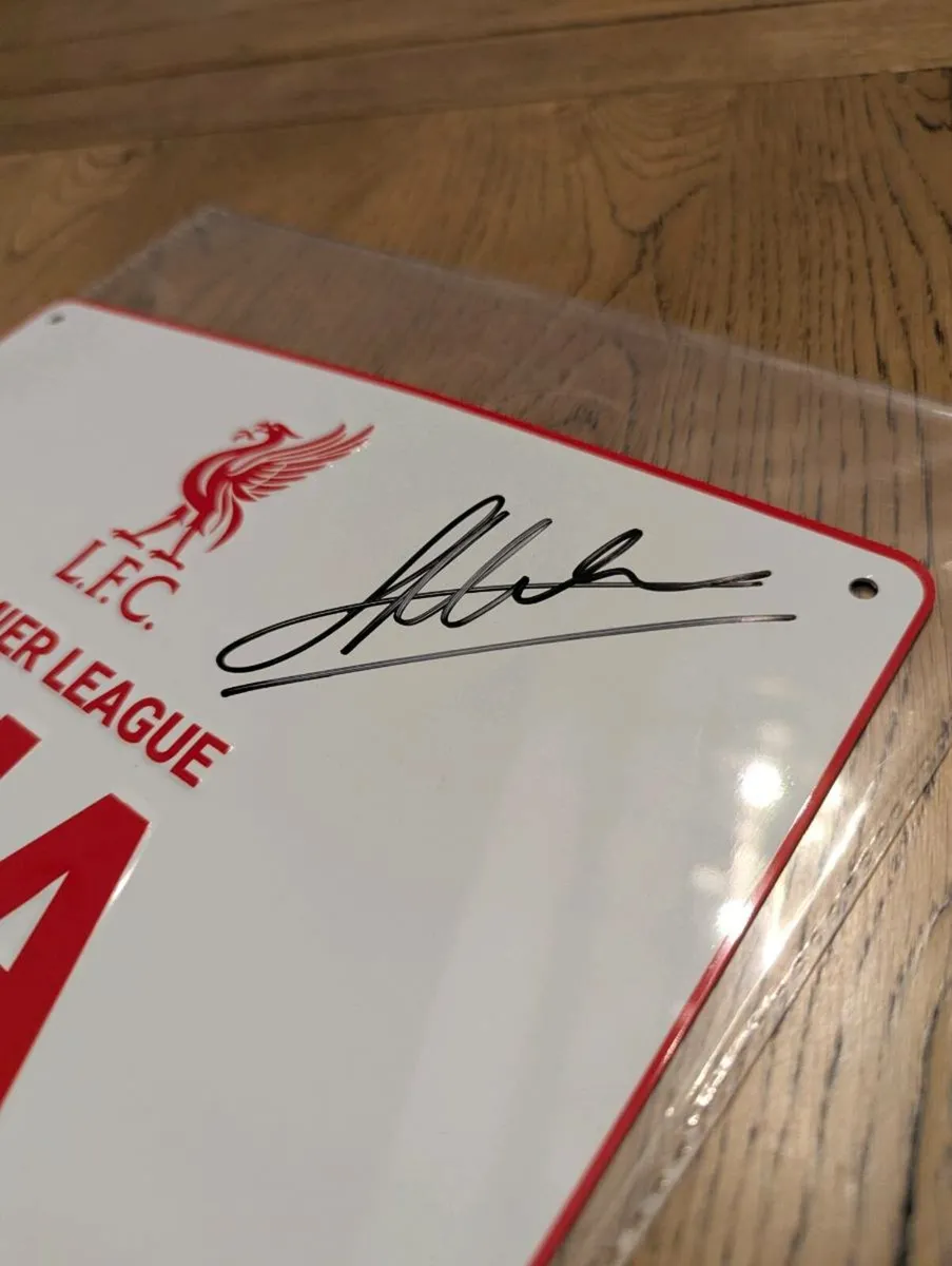 James Milner signed Liverpool plaque champions 19/ - Image 2
